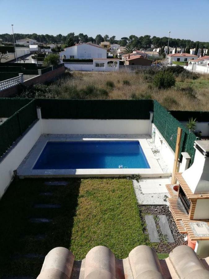 Rosario L'Escala Exterior foto